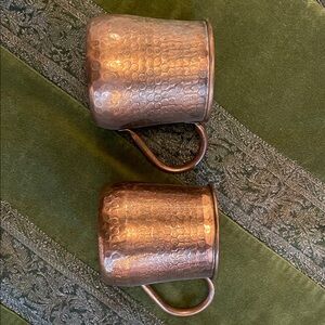 Elegant Hammered Copper Mug Set